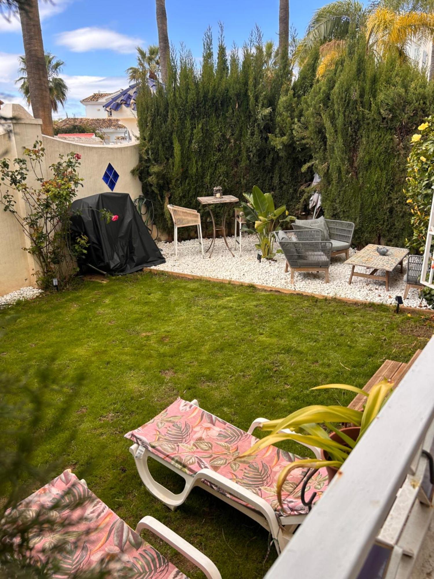 Apartamento Con Encanto Cerca De La Playa El Rosario Marbella Bagian luar foto